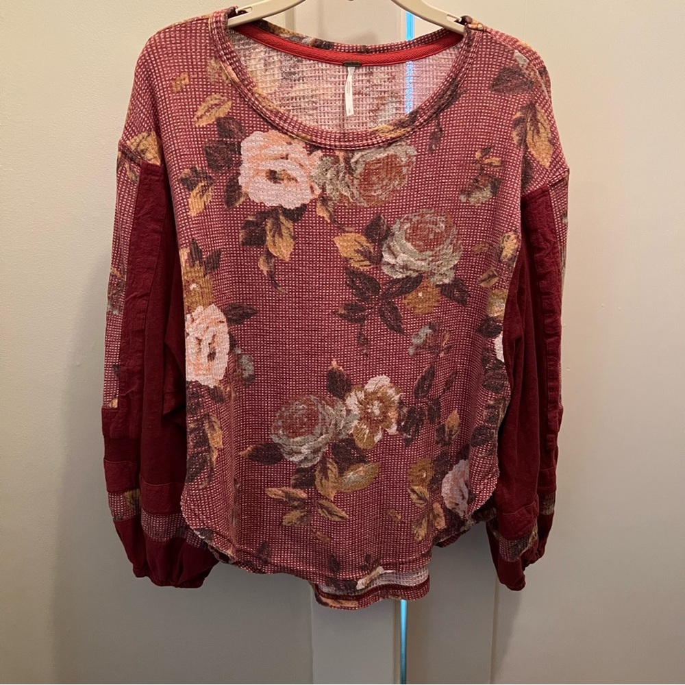 Free People Flower Patch Waffle Knit‎ Top Small Red Oversized Boxy Boho